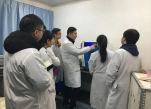 “售后支持？不就是修儀器的嗎??？”